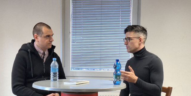 In April, an Identitarian evening was held in Ljubljana with Martin Sellner, who is considered one of the most prominent representatives of the pan-European identitarian movement. Watch the full video of the event, where he spoke about the identitarian idea, metapolitics, remigration and other issues and ideas.